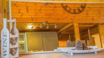 Chalet | Interior detail