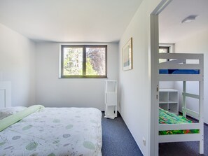 Casa | 3 habitaciones, muebles diferentes y ropa de cama