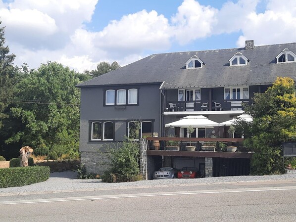 House | Exterior