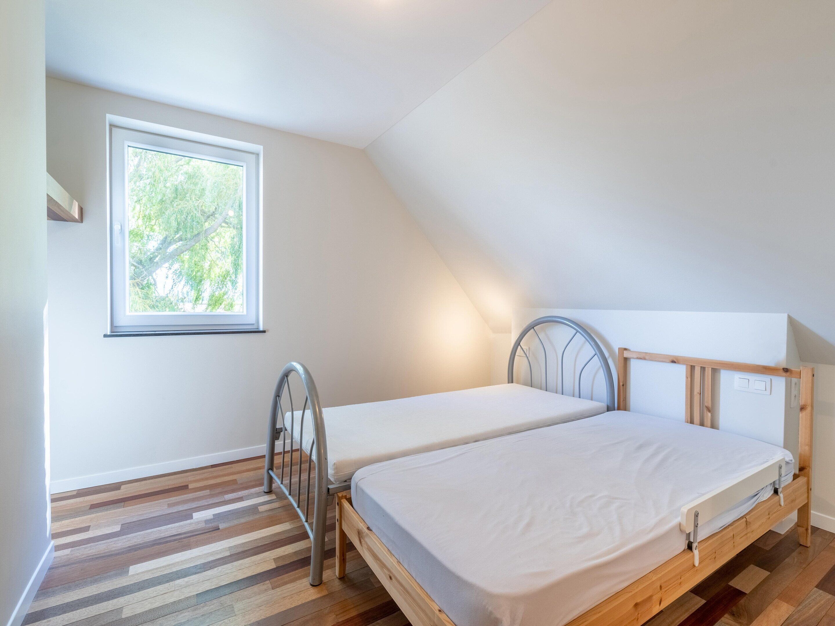 House | 2 bedrooms, individually furnished, bed sheets