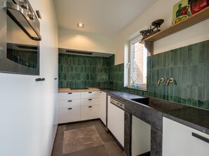 House | Private kitchen - Peaceful Villa With Pond (Poperinge)