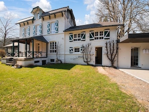 House | Exterior
