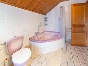 House | Bathroom | Hair dryer - Sweet Home in Chiny With Garden (Chiny)