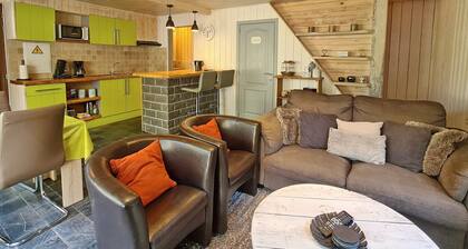 Chalet Near Durbuy With Garden & BBQ
