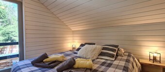 Chalet Near Durbuy With Garden & BBQ