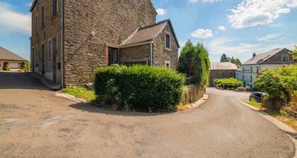 Elegant Home in Bievre With Garden