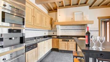 House | Private kitchen