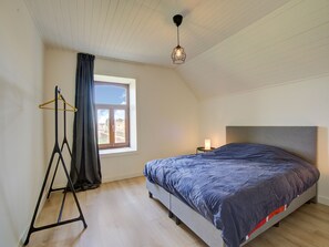 Ferienhaus | 6 Schlafzimmer, individuell eingerichtet, Bettwäsche