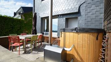 House | Kemudahan hartanah