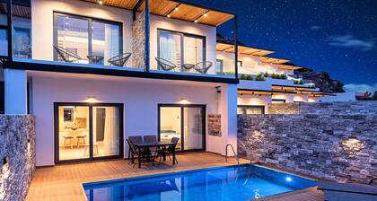 Aelia Suites