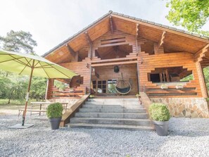 Exterior - Charming Chalet in Durbuy Near Adventure Valley (Durbuy)