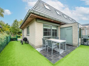 House | Exterior