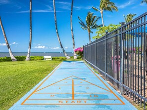 Sport court - Peaceful Retreat W/Lanai and Kitchen-Molokai Shores (Kaunakakai)