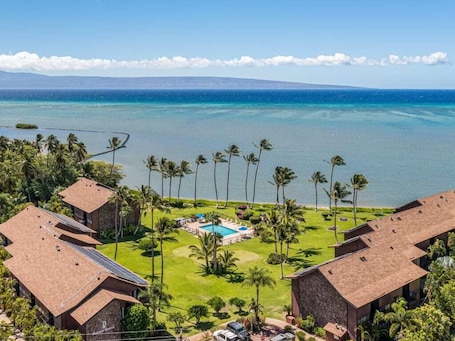 Exterior. 2BR Ocean View w/Lanai and Kitchen - Molokai Shores 217