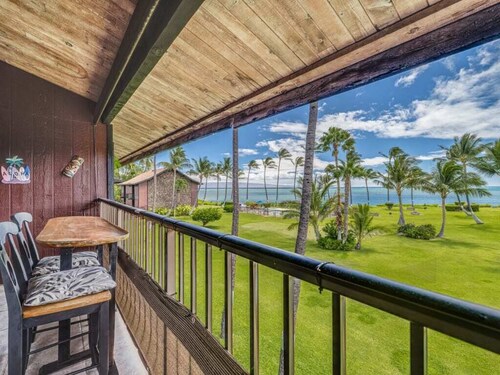 2BR Ocean Views W/Large Lanai - Molokai Shores