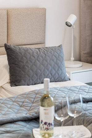 1 bedroom, bed sheets - Sunset Resort Lux by Renters Prestige (Kolobrzeg)