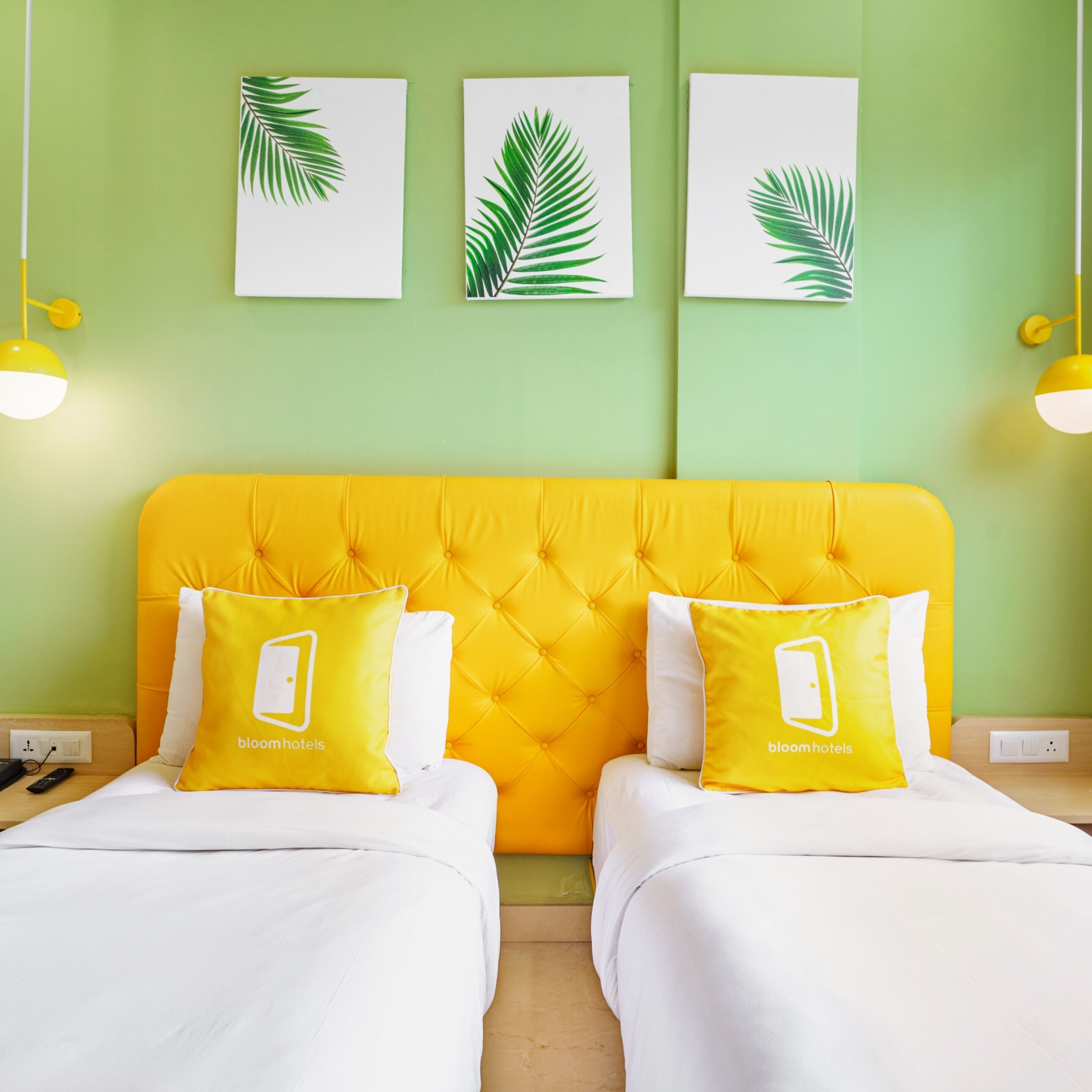 Standard Twin Room | Desk, iron/ironing board, free WiFi, bed sheets