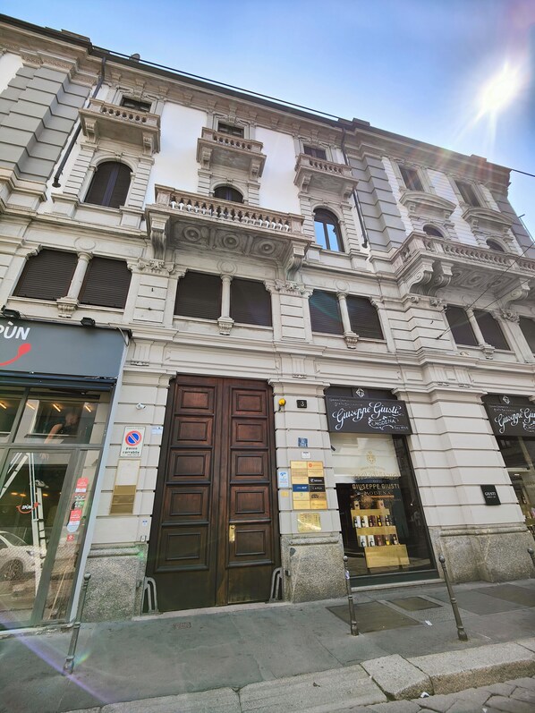 Fachada de la propiedad