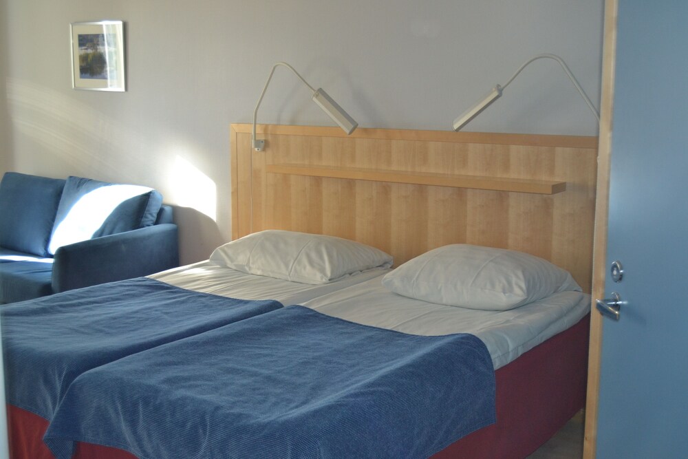 Hotelli Uusikuu 5