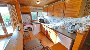 Chalet | Interior detail