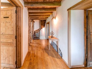 House | Interior - Riverside Villa With Charm (Léglise)