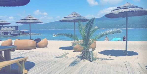 Playa en los alrededores 
