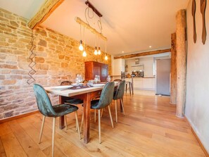 House | Dining