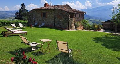 Country house with great views, pool, garden, panoramic terraces, free wifi