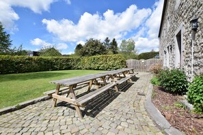 Balcony - Luxury Holiday Home With Sauna (Hotton)