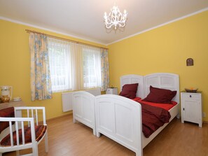 Villa | 4 bedrooms, individually furnished, bed sheets
