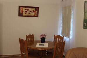 Dining - Ferienwohnung in Struppen (Struppen)