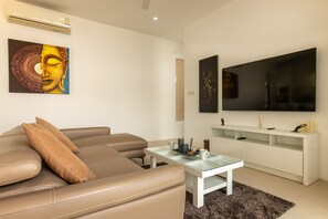 Living area - Oriental 3br Pool Villa (Rawai)