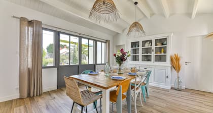 Noirmoutier-le vieil Charming house with enclosed garden 300m from the beach
