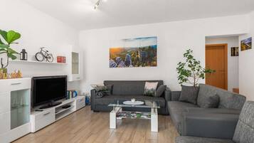 Apartment | Living area