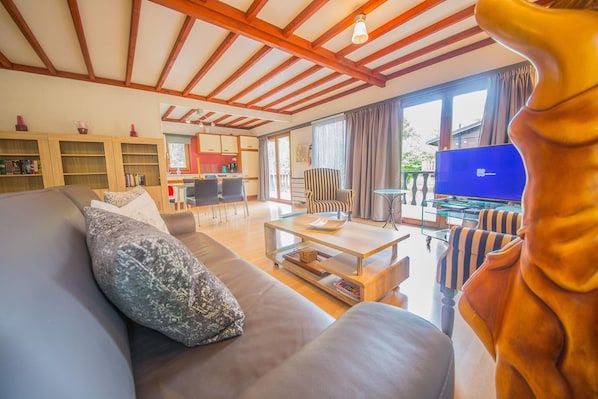 Chalet | Living room
