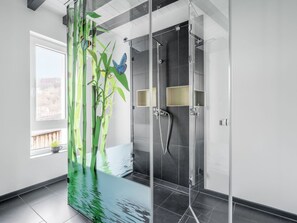 Apartment | Badezimmer