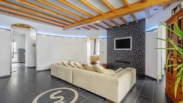 Apartment | Living area