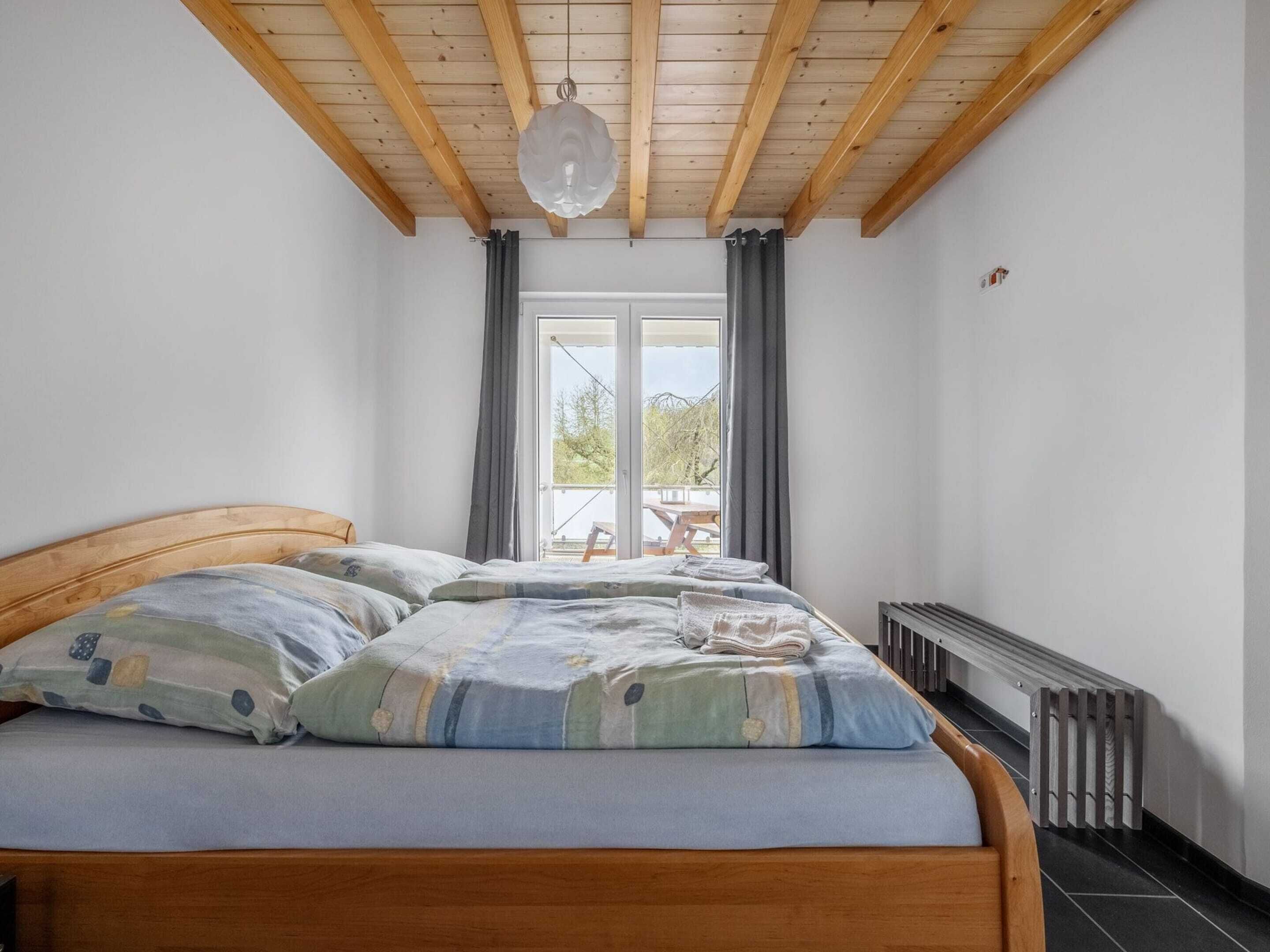Apartment | 3 Schlafzimmer, individuell eingerichtet, Bettwäsche