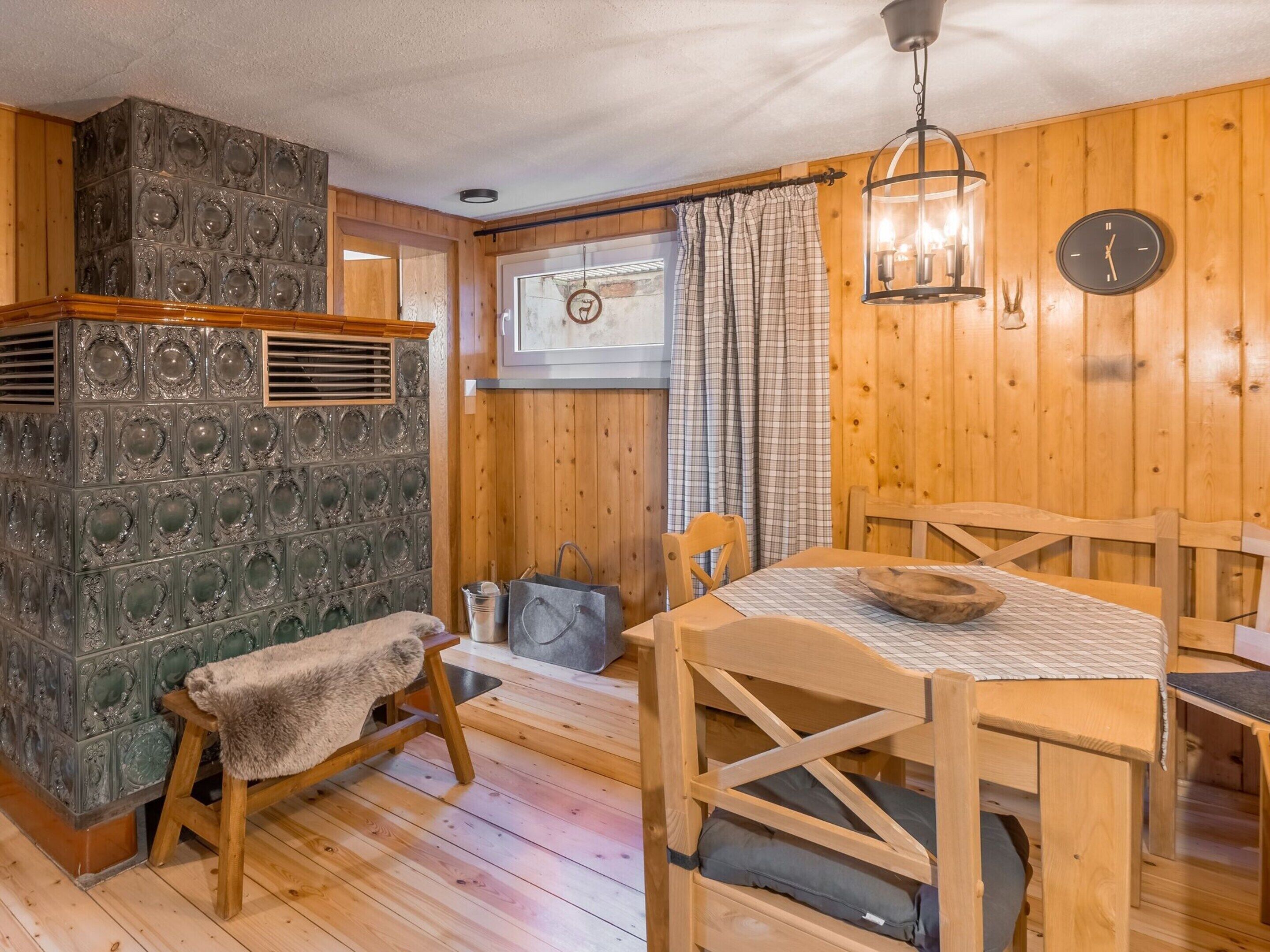 House | Tempat makan