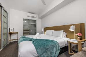 In-room safe, individually decorated, individually furnished, desk