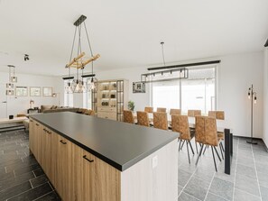 House | Dining - Modern Holiday Home in Ronse With Garden (Ronse)