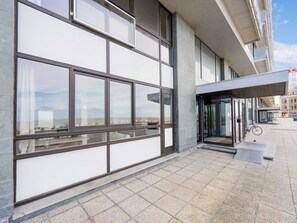 Apartment | Reception - Apartment in Ostend Near North Sea (Ostend)
