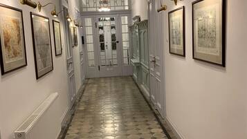 House | Interior detail