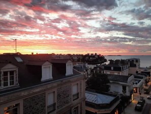 Exterior - Le Moringa, 2 min from the beach, Hyper Centre, sea view from the window (Dinard)