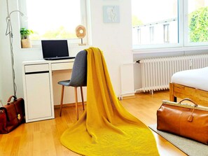 Apartment | 1 bedroom, iron/ironing board, bed sheets