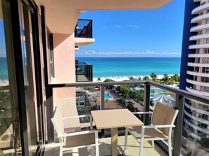 Property grounds - Brand New 2023 Modern 3 Bedroom on the Beach - 11AE (Miami Beach)