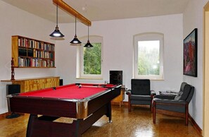 Villa | Salle de jeux