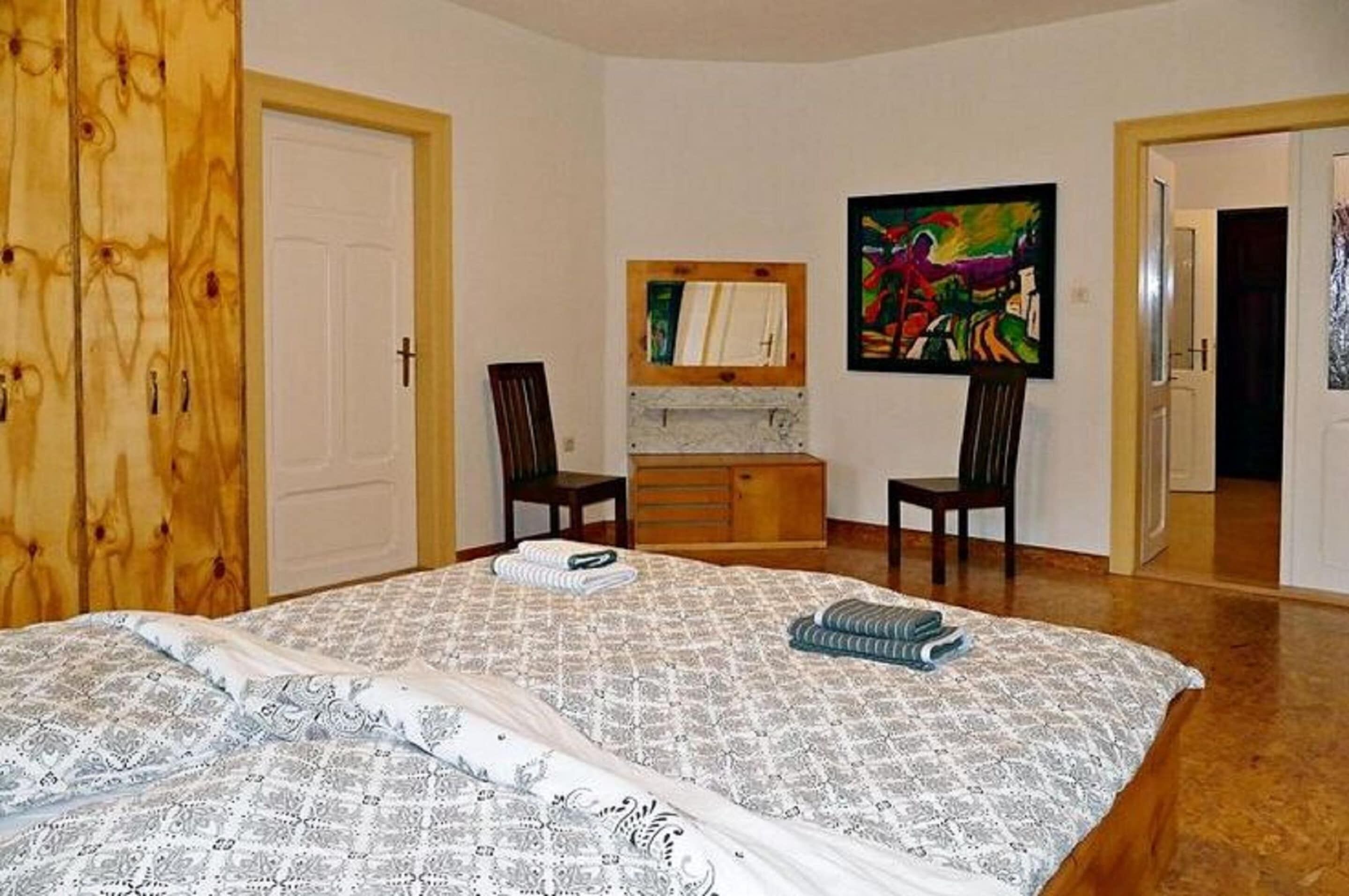 Villa | 5 bedrooms, bed sheets