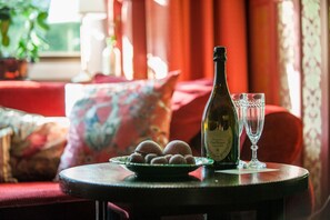 Apartment | Interior detail - Heritage Hideaway in Gernrode (Quedlinburg)