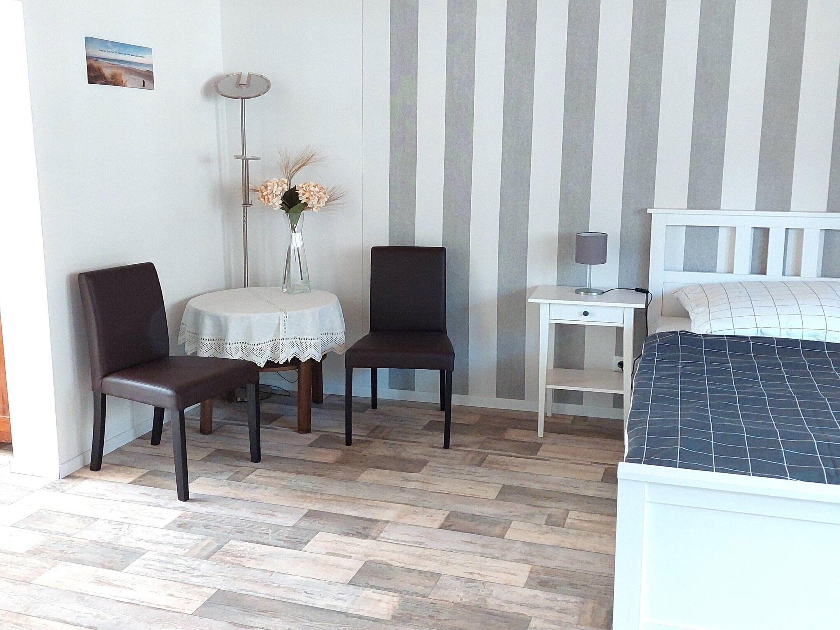 Apartment | 1 bedroom, bed sheets